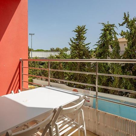 אלבופיירה Luminous 2 Bdr Apartment W/Pool By Lovelystay מראה חיצוני תמונה